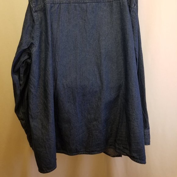 Shirt - Picture 4 of 6